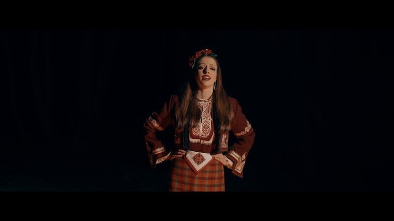 Певица на Формация МАЖОР